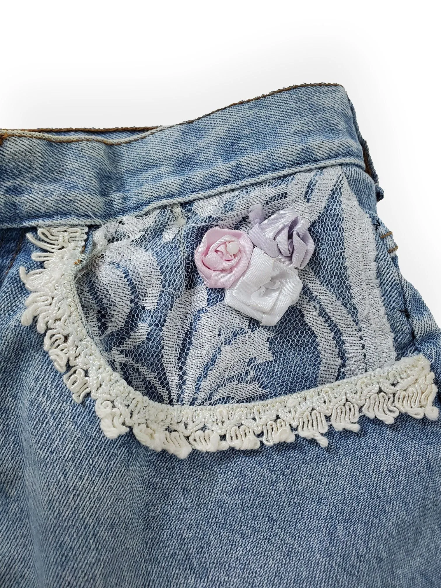 80s High Waisted Jeans, Embellished - med