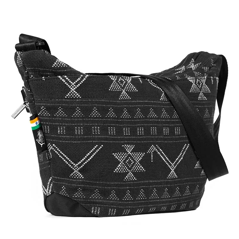 Bagan Shoulder Bag