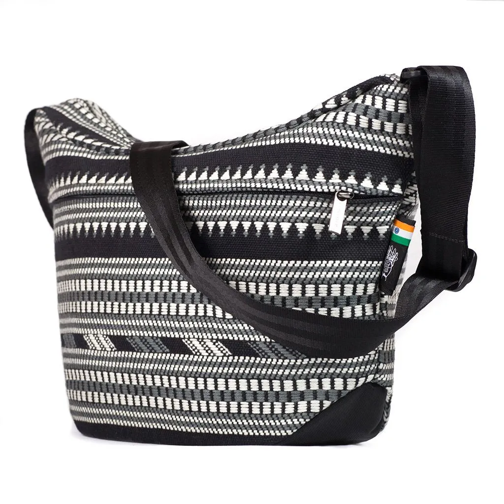 Bagan Shoulder Bag