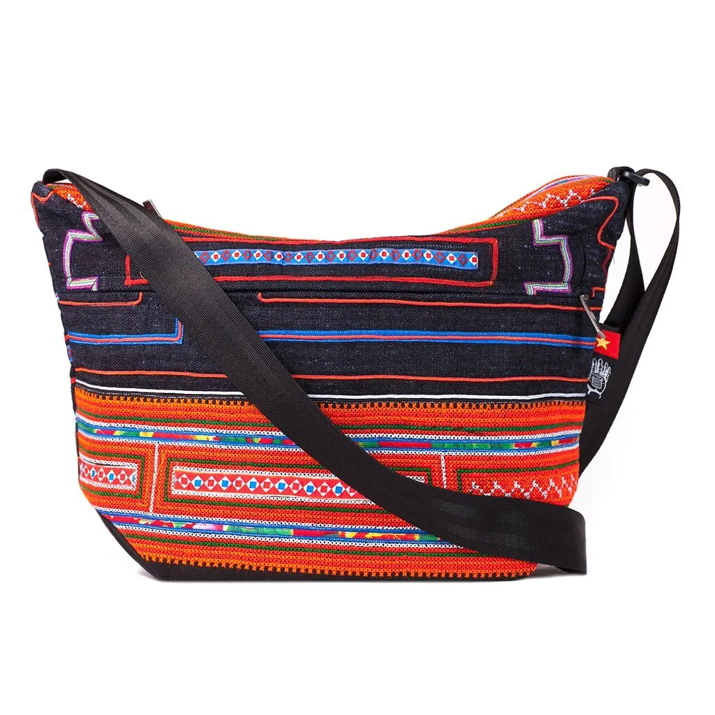 Bagan Shoulder Bag