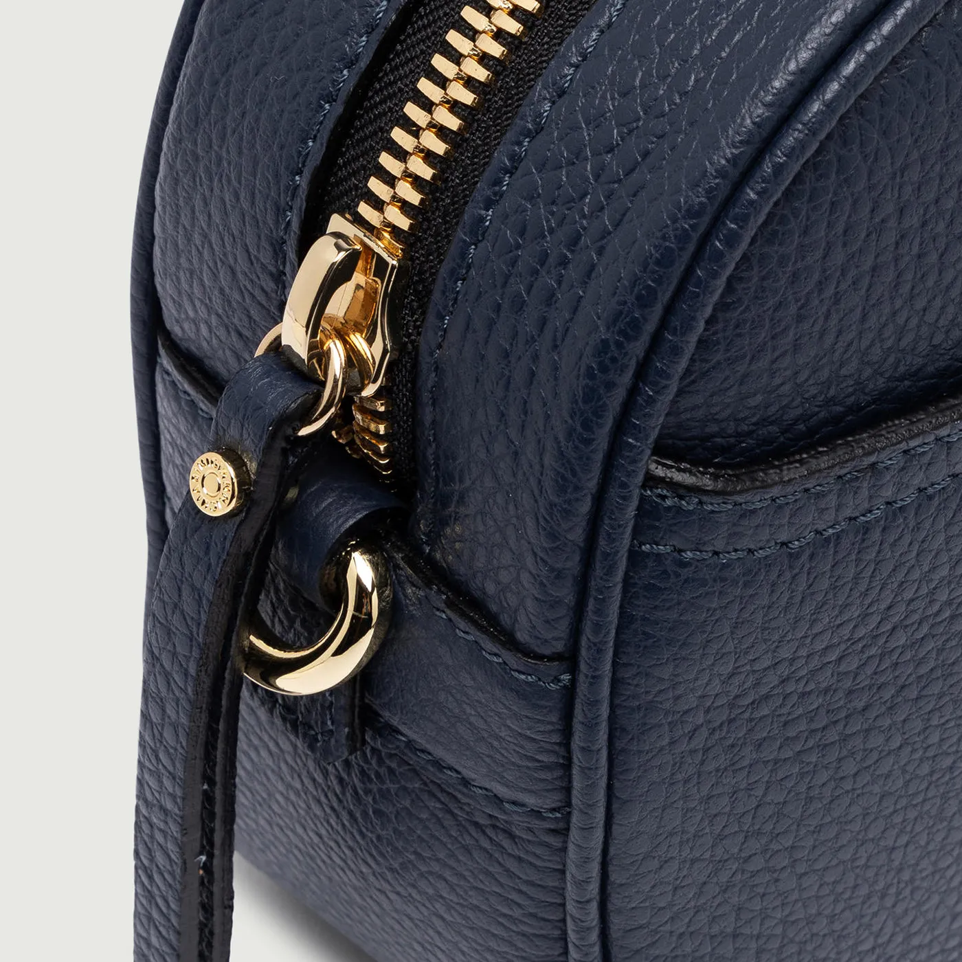 Borsa a tracolla Nina in pelle Navy