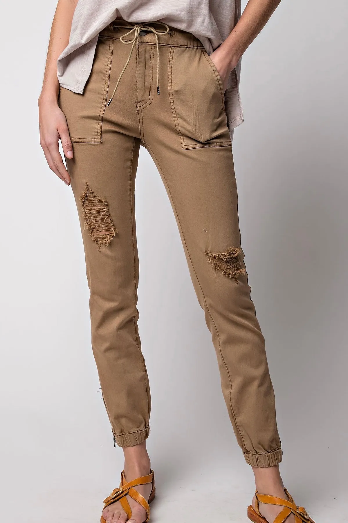 Distressed Cargo Pants- Brown