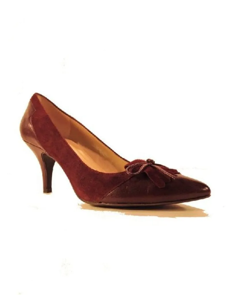 Ellen Tracy Womens -Hellie-  Leather/Suede Tassle Heels •Wine•