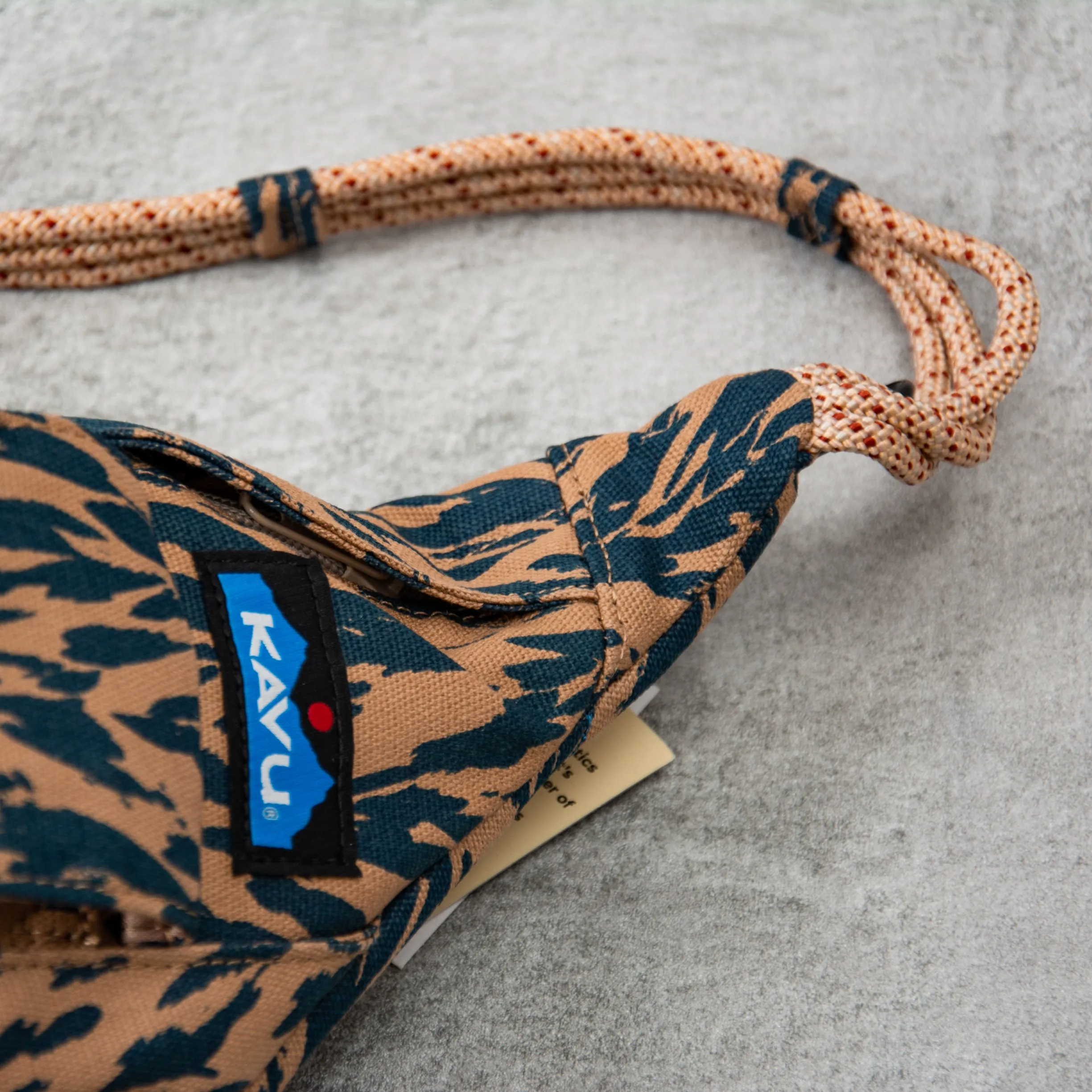 KAVU Mini Rope Bag - Chevron Shore