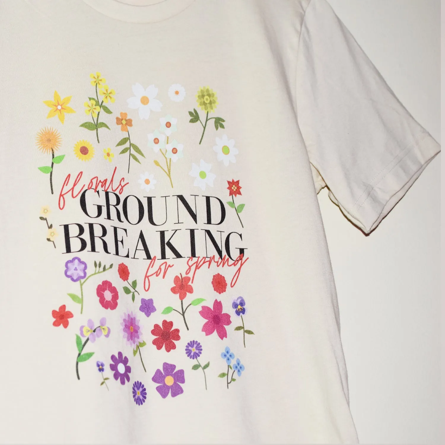 The Devil Wears Prada Florals For Spring Groundbreaking Tee - Cream