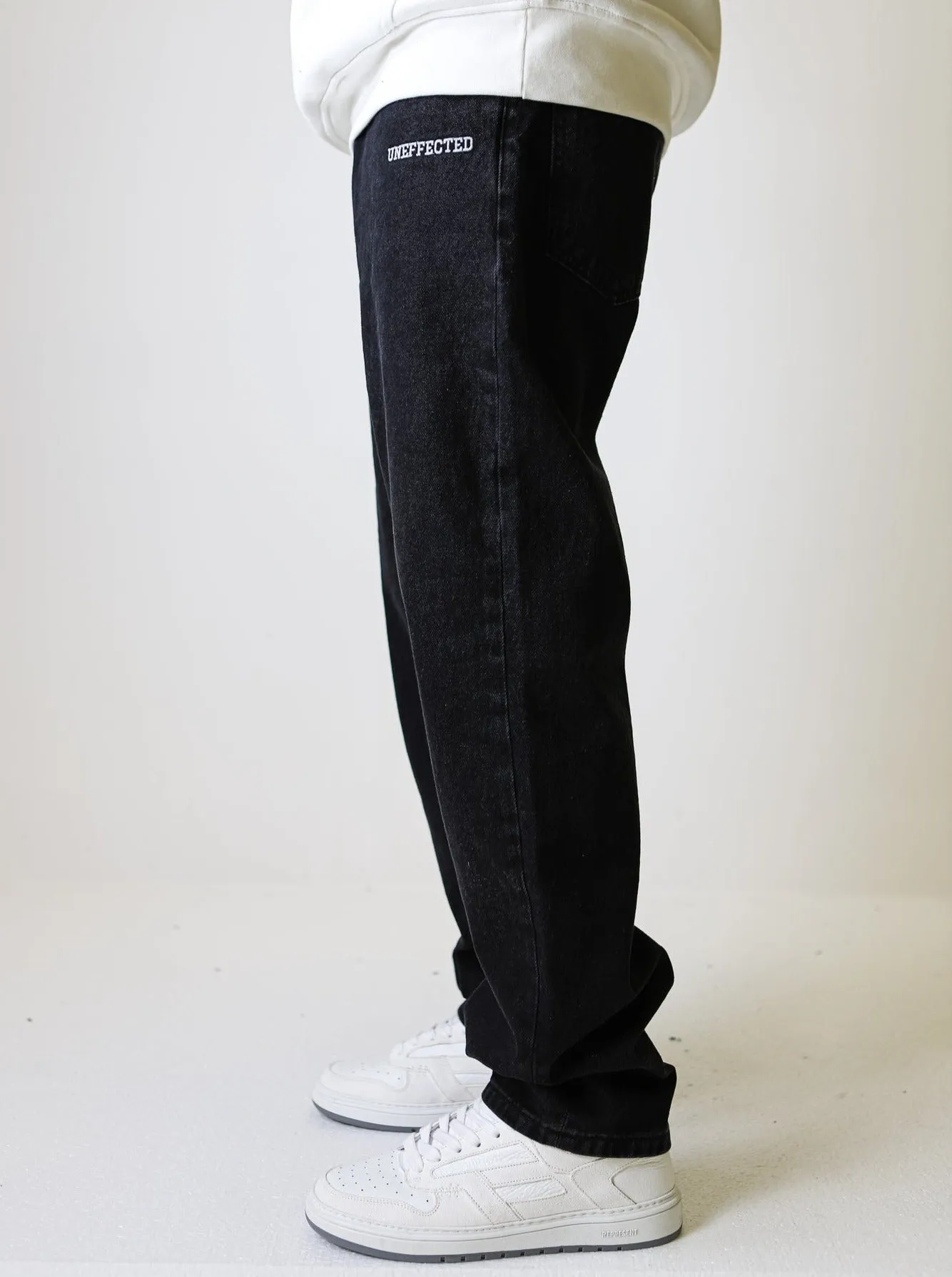 Wide Fit Logo Signature Black Denim - UF3994